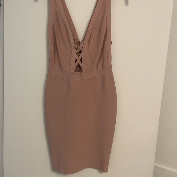 Bandage Dress - Picture 2 of 4